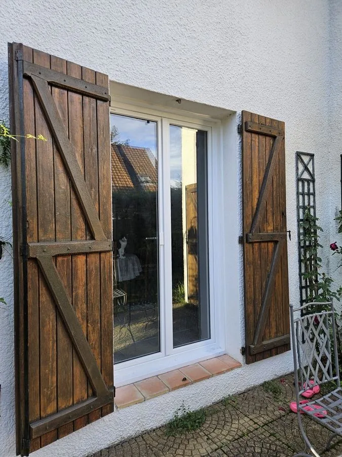 Pose de Fenêtres Internorm KF 310 dans toute la maison à Maisons-Laffitte