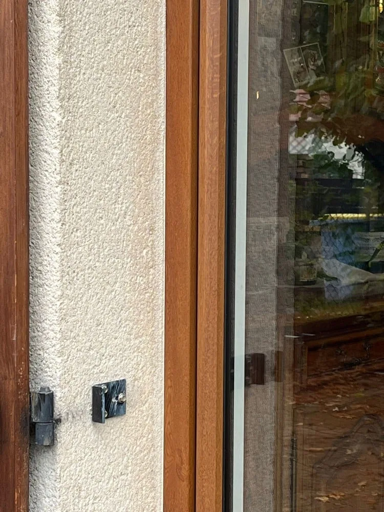 Réalisation à Seugy : Installation de fenêtres et portes-fenêtres mixtes PVC-ALU Internorm KF 310